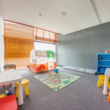 Olympic Park Ii, Sun & Snow